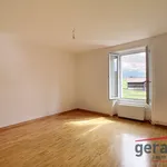 Miete 4 Schlafzimmer wohnung von 63 m² in Vuadens