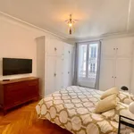 Appartement de 44 m² avec 1 chambre(s) en location à Paris