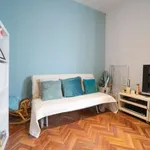 Rent a room of 70 m² in madrid