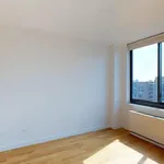 Rent 2 bedroom apartment of 112 m² in New York