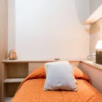 Rent a room of 65 m² in barcelona