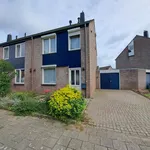 Rent 5 bedroom house of 132 m² in Stuksbeemden