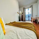 Rent a room of 180 m² in Madrid