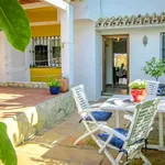 Rent 3 bedroom house of 220 m² in Marbella