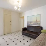 Rent a room of 110 m² in madrid