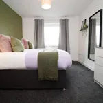 Rent 2 bedroom apartment of 80 m² in Cardiff