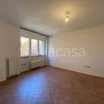 Affitto 3 camera appartamento di 95 m² in Lecco