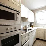 Rent 1 bedroom apartment of 50 m² in Paris