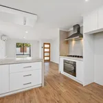 Rent 3 bedroom house in Scarborough