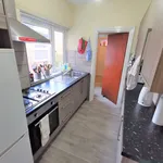 Rent 4 bedroom flat in Birmingham,