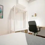 Rent 7 bedroom apartment in Valencia