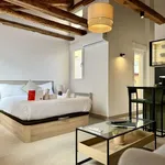 Rent 3 bedroom apartment of 45 m² in Madrid