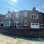 Rent 4 bedroom flat in North West England