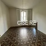 Rent 4 bedroom apartment of 130 m² in Milano