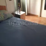 Rent 2 bedroom apartment of 50 m² in Napoli