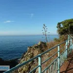 Rent 5 bedroom apartment of 96 m² in Genoa