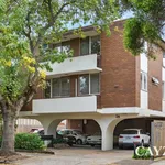 Rent 2 bedroom apartment in St Kilda West