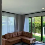 Rent 4 bedroom house of 300 m² in Bangkok