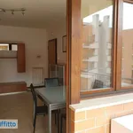 Affitto 3 camera appartamento di 80 m² in Rome