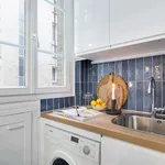 Rent 2 bedroom apartment of 40 m² in Paris