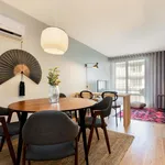 Rent 5 bedroom apartment of 84 m² in Porto