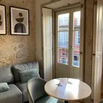 Rent 1 bedroom apartment in Porto