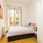 Rent a room of 120 m² in madrid