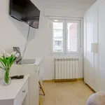 Rent a room of 100 m² in madrid