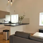 Rent 3 bedroom flat in Brighton