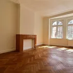 Huur 6 slaapkamer huis van 115 m² in Schaerbeek