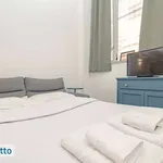 Rent 2 bedroom apartment of 45 m² in Milan