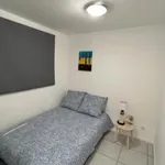 Appartement de 45 m² avec 5 chambre(s) en location à Marseille 02