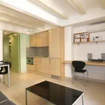 Rent 1 bedroom apartment of 40 m² in Barcelona