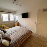 Miete 3 Schlafzimmer wohnung von 90 m² in Frankfurt am Main