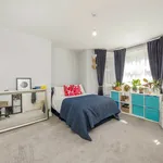 Rent 2 bedroom flat in London