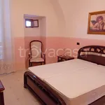 Rent 4 bedroom apartment of 100 m² in Castellana Grotte