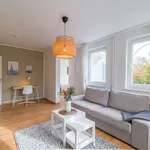 Rent 1 bedroom apartment of 68 m² in Berlin