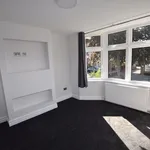 Rent 3 bedroom flat in Broxtowe