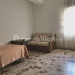 Rent 5 bedroom apartment of 80 m² in Messina