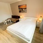 Rent 1 bedroom apartment of 38 m² in Bremen