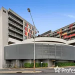 Rent 1 bedroom apartment in Footscray