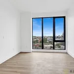 Rent 2 bedroom apartment in Brooklyn