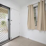 Rent 4 bedroom house of 540 m² in  Edmonton QLD 4869                        