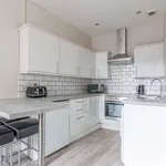 Rent 1 bedroom apartment in Edinburgh