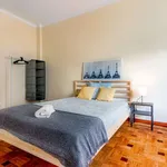 Rent a room in porto