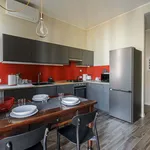 Rent 2 bedroom apartment in Milan