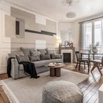 Appartement de 55 m² avec 3 chambre(s) en location à Paris