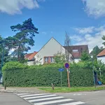 Huur 4 slaapkamer huis in Uccle