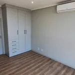 Rent 2 bedroom apartment of 170 m² in Gauteng