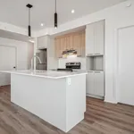 Rent 4 bedroom apartment of 100 m² in Gatineau